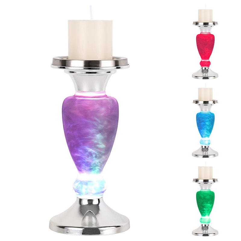 Cahaya Malam Berawan dengan Lilin